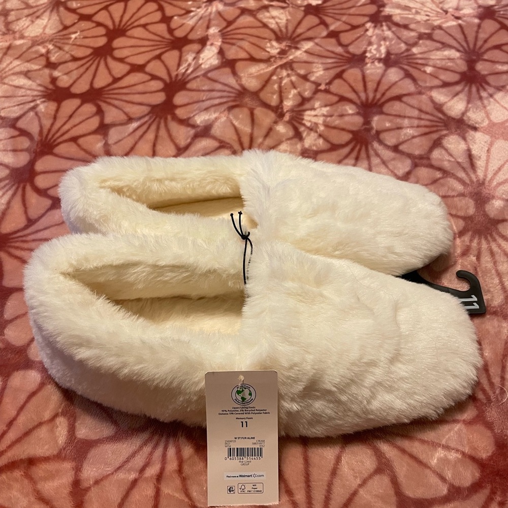 Secret Treasures Faux Fur slip on slippers ( please see sizes available)
